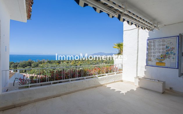 Resale - Apartment - Marbella - Río Real