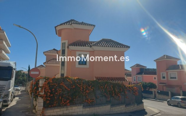 Reventa - Villa - Manilva - San Luis de Sabinillas