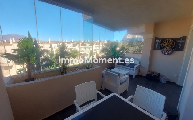 Resale - Apartment - Manilva - La Duquesa