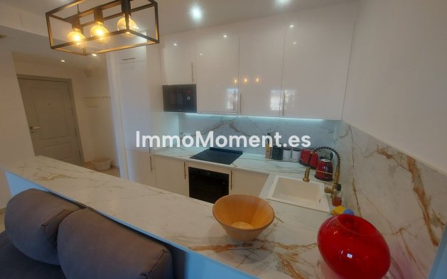 Resale - Apartment - Manilva - La Duquesa
