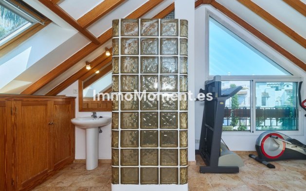 Wiederverkauf - Villa - Marbella - The Golden Mile