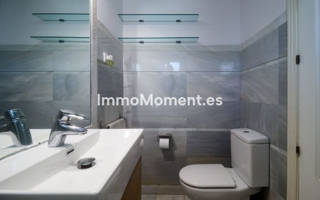 Wiederverkauf - Villa - Marbella - The Golden Mile