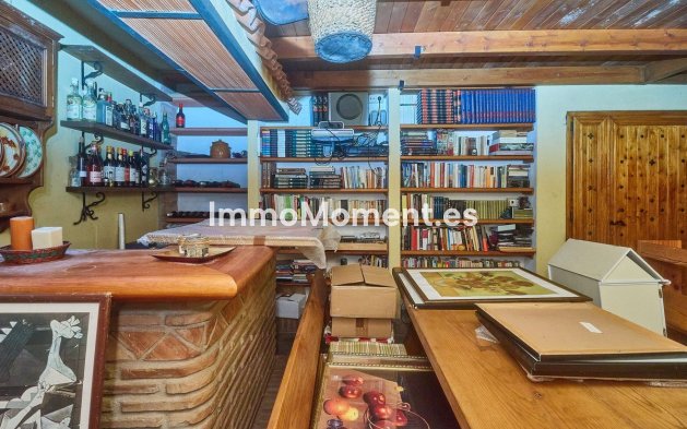 Wiederverkauf - Villa - Marbella - The Golden Mile