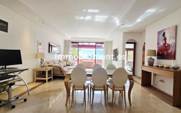 Revente - Appartement - Estepona  - Estepona Centro