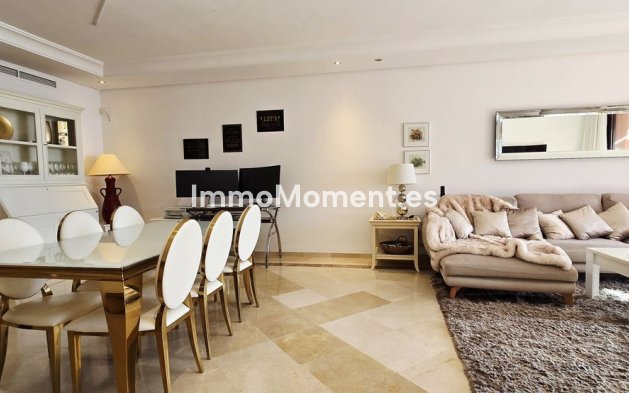 Revente - Appartement - Estepona  - Estepona Centro