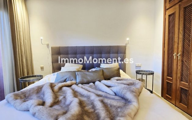 Revente - Appartement - Estepona  - Estepona Centro