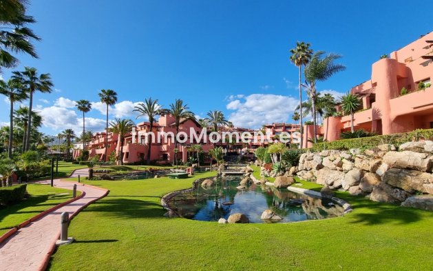 Revente - Appartement - Estepona  - Estepona Centro