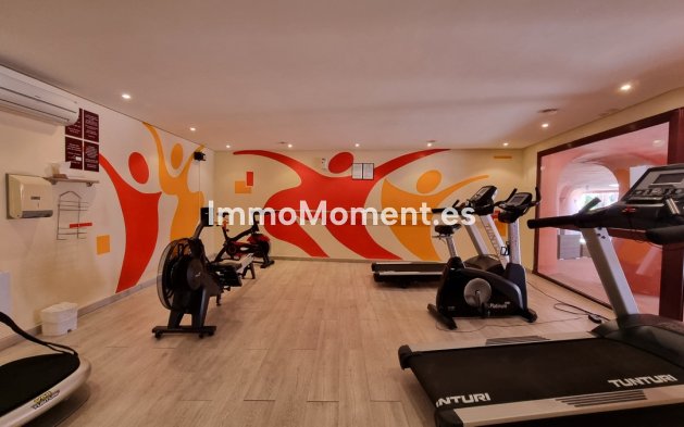 Revente - Appartement - Estepona  - Estepona Centro
