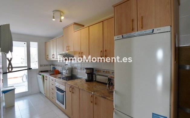 Revente - Appartement - Marbella - Nueva Andalucía
