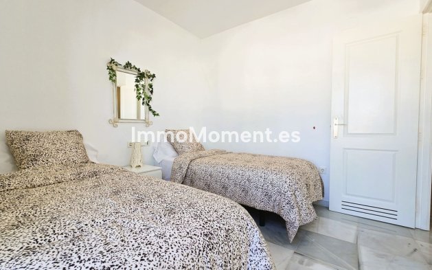 Revente - Appartement - Marbella - Nueva Andalucía