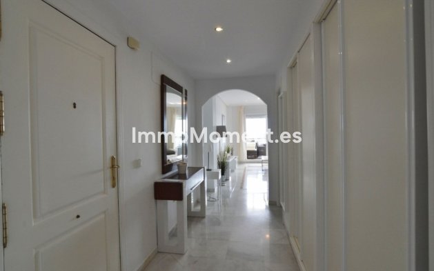 Revente - Appartement - Marbella - Nueva Andalucía