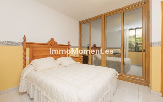 Revente - Villa - Marbella - Las Chapas