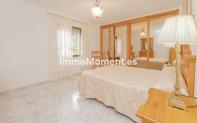 Revente - Villa - Marbella - Las Chapas