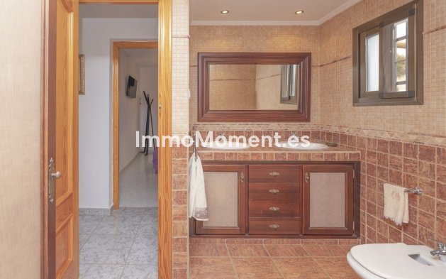 Revente - Villa - Marbella - Las Chapas