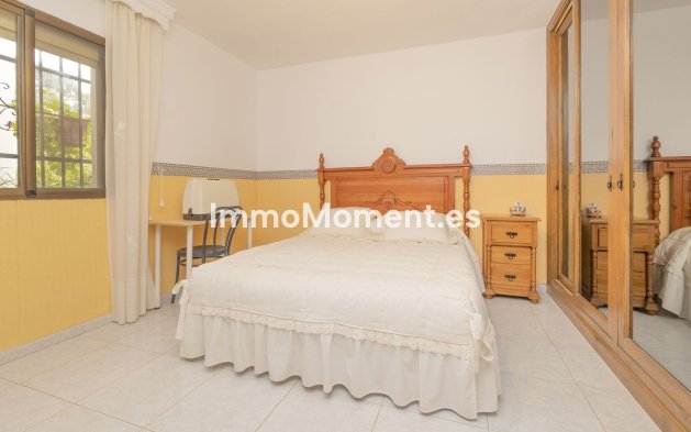 Revente - Villa - Marbella - Las Chapas