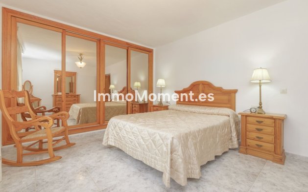 Revente - Villa - Marbella - Las Chapas