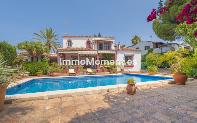 Reventa - Villa - Marbella - Marbella Centro
