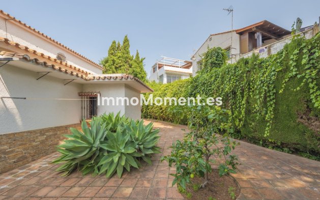Reventa - Villa - Marbella - Marbella Centro
