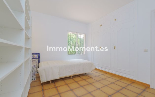 Reventa - Villa - Marbella - Marbella Centro