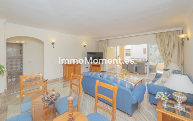 Resale - Apartment - Marbella - Elviria