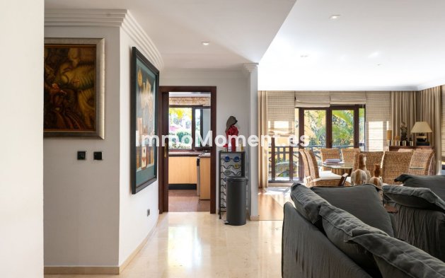 Wiederverkauf - Wohnung - Marbella - Puerto Banús