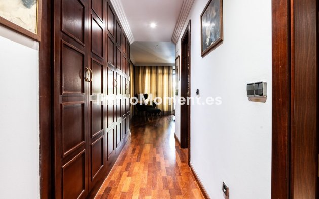 Wiederverkauf - Wohnung - Marbella - Puerto Banús