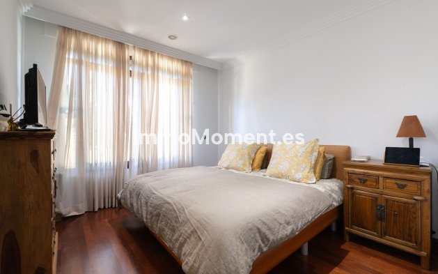 Wiederverkauf - Wohnung - Marbella - Puerto Banús