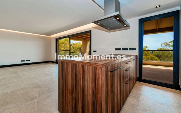 Revente - Appartement - Marbella - Nueva Andalucía