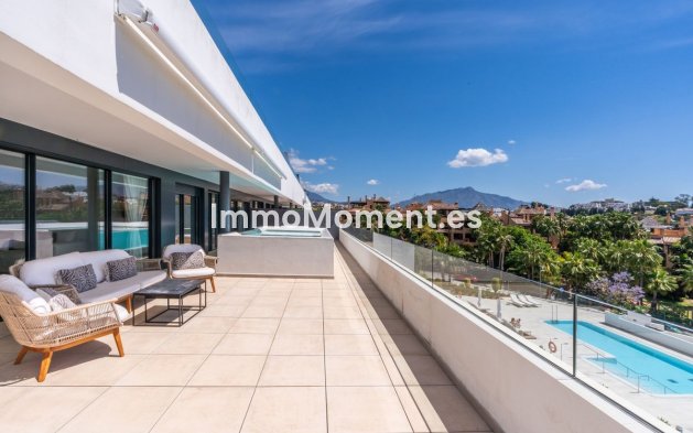 Wiederverkauf - Wohnung - Estepona  - Estepona Centro