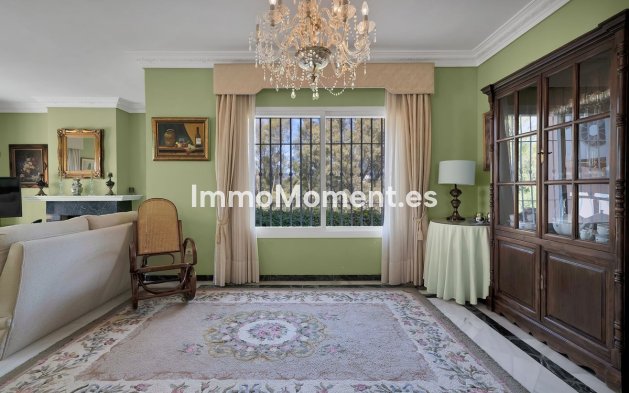 Resale - Villa - Marbella - San Pedro de Alcántara