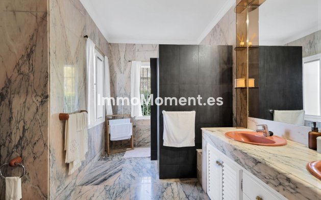 Resale - Villa - Marbella - San Pedro de Alcántara