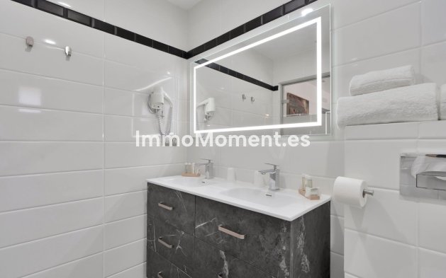 Reventa - Villa independiente - Mijas - El Chaparral
