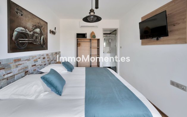 Reventa - Villa independiente - Mijas - El Chaparral