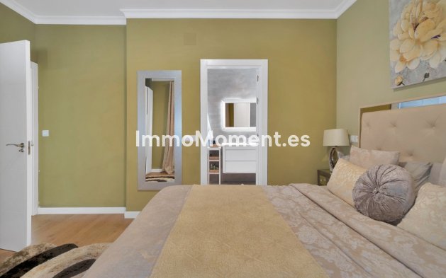 Revente - Villa - Estepona  - Estepona Centro