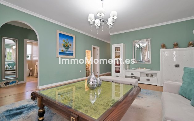 Revente - Villa - Estepona  - Estepona Centro