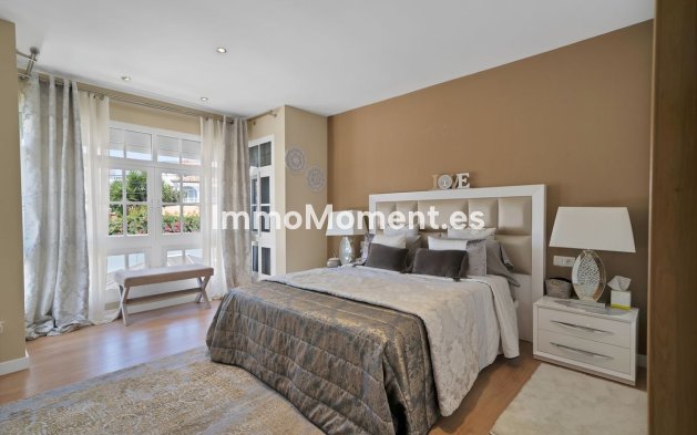 Revente - Villa - Estepona  - Estepona Centro
