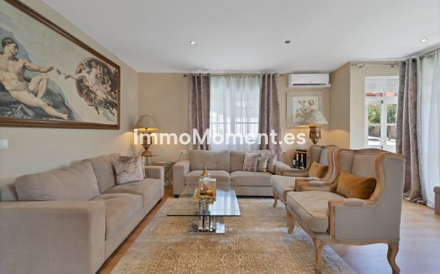 Revente - Villa - Estepona  - Estepona Centro