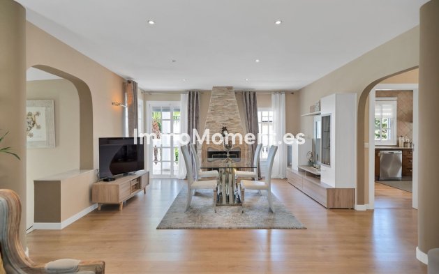 Revente - Villa - Estepona  - Estepona Centro