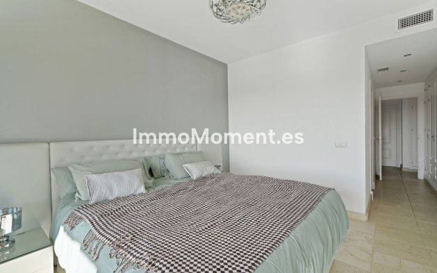 Wiederverkauf - Wohnung - Estepona  - Atalaya