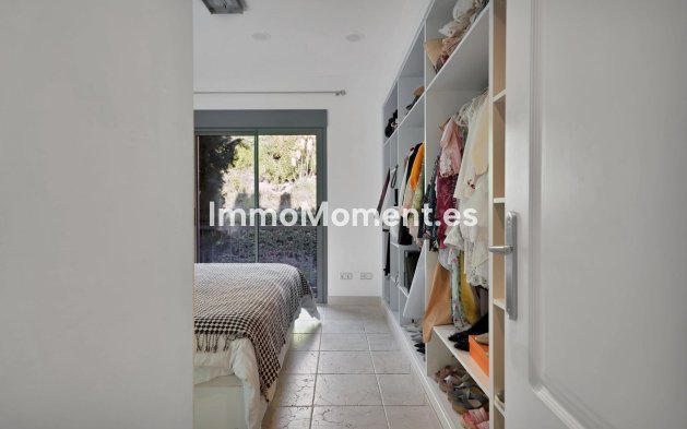 Wiederverkauf - Wohnung - Estepona  - Atalaya