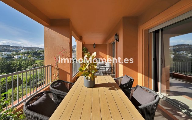 Wiederverkauf - Wohnung - Estepona  - Atalaya