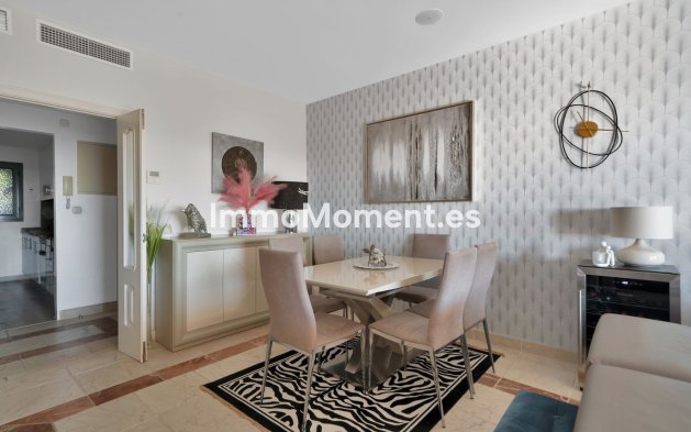 Wiederverkauf - Wohnung - Estepona  - Atalaya