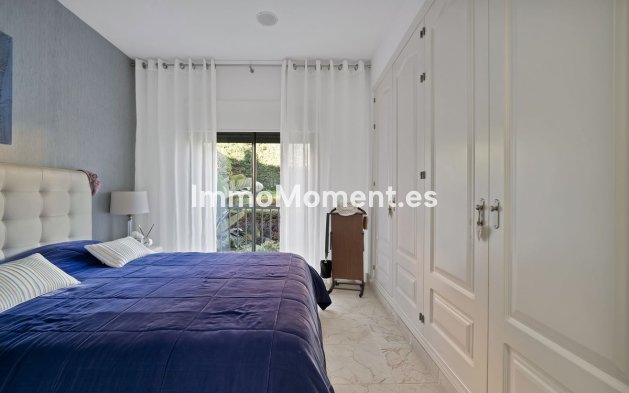 Wiederverkauf - Wohnung - Estepona  - Atalaya