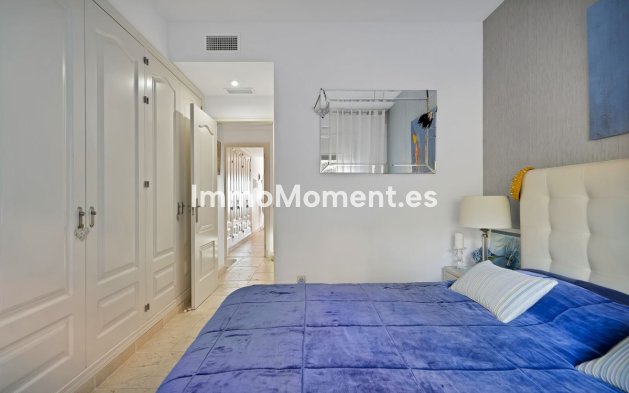 Wiederverkauf - Wohnung - Estepona  - Atalaya