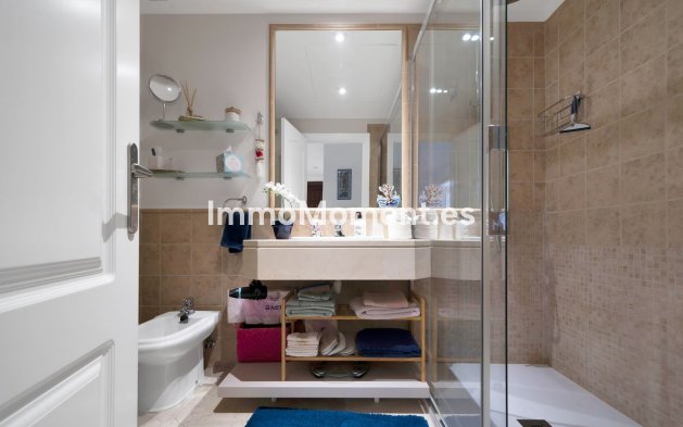 Wiederverkauf - Wohnung - Estepona  - Atalaya