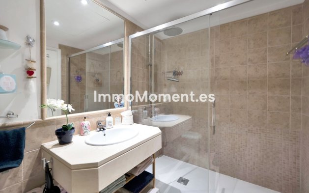 Wiederverkauf - Wohnung - Estepona  - Atalaya