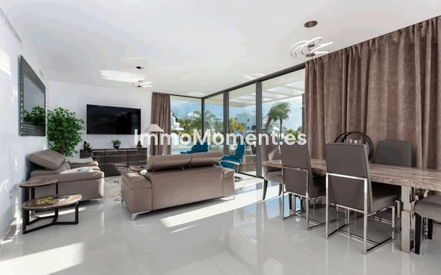 Wiederverkauf - Wohnung - Estepona  - Estepona Centro