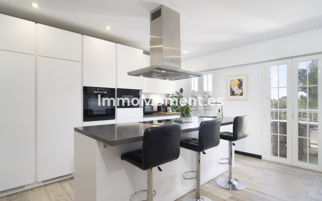 Resale - Townhouse - Marbella - Puerto Banús