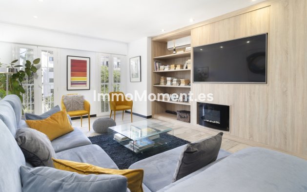 Resale - Townhouse - Marbella - Puerto Banús