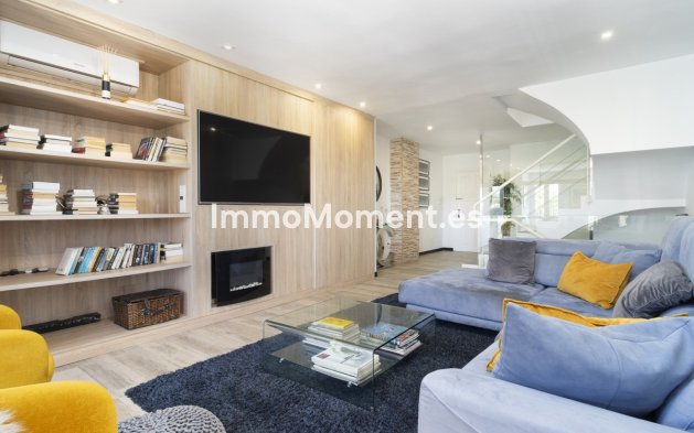 Resale - Townhouse - Marbella - Puerto Banús